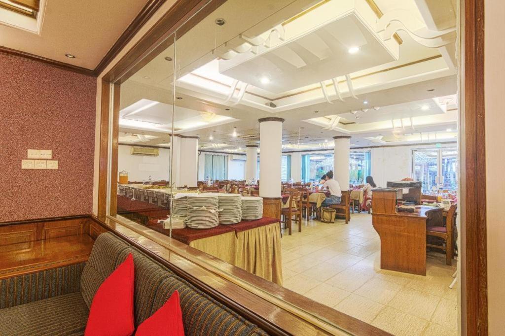 Hotel Sea Crown Cox's Bazar Exteriér fotografie